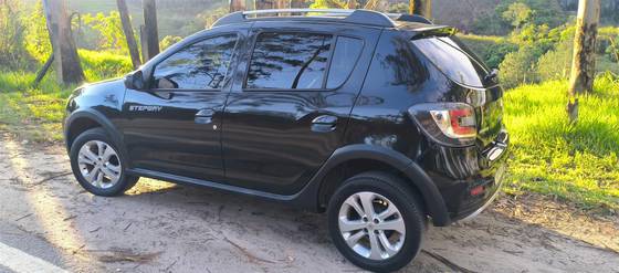 RENAULT SANDERO 1.6 STEPWAY 8V FLEX 4P AUTOMATIZADO